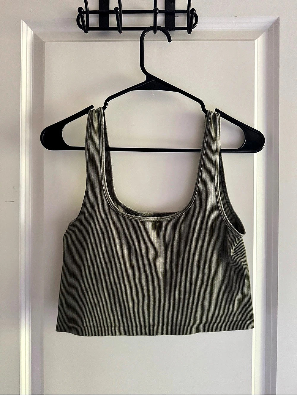 Forever 21 Ribbed Striped Crop Top Green Size Medium Like New